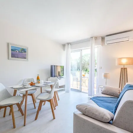 Caesar Domus-1 By Interhome Daire *