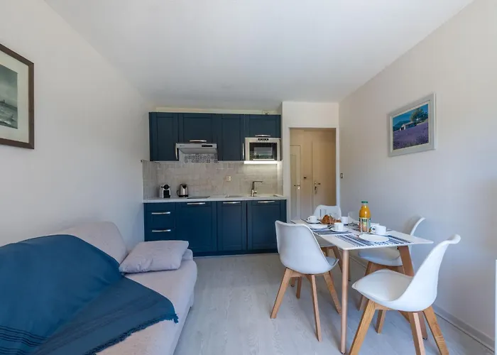 Caesar Domus-1 By Interhome *